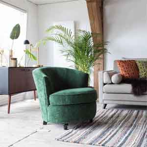 Klassieke Groene Fauteuil Dutchbone Freux Sfeerfoto (2) Klassieke Groene Fauteuil Dutchbone Freux Sfeerfoto (2)